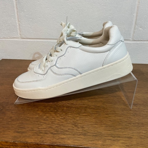 Soludos Women's Leather Roma Sneaker White Neutral Everyday Travel Commuting - Picture 3 of 11